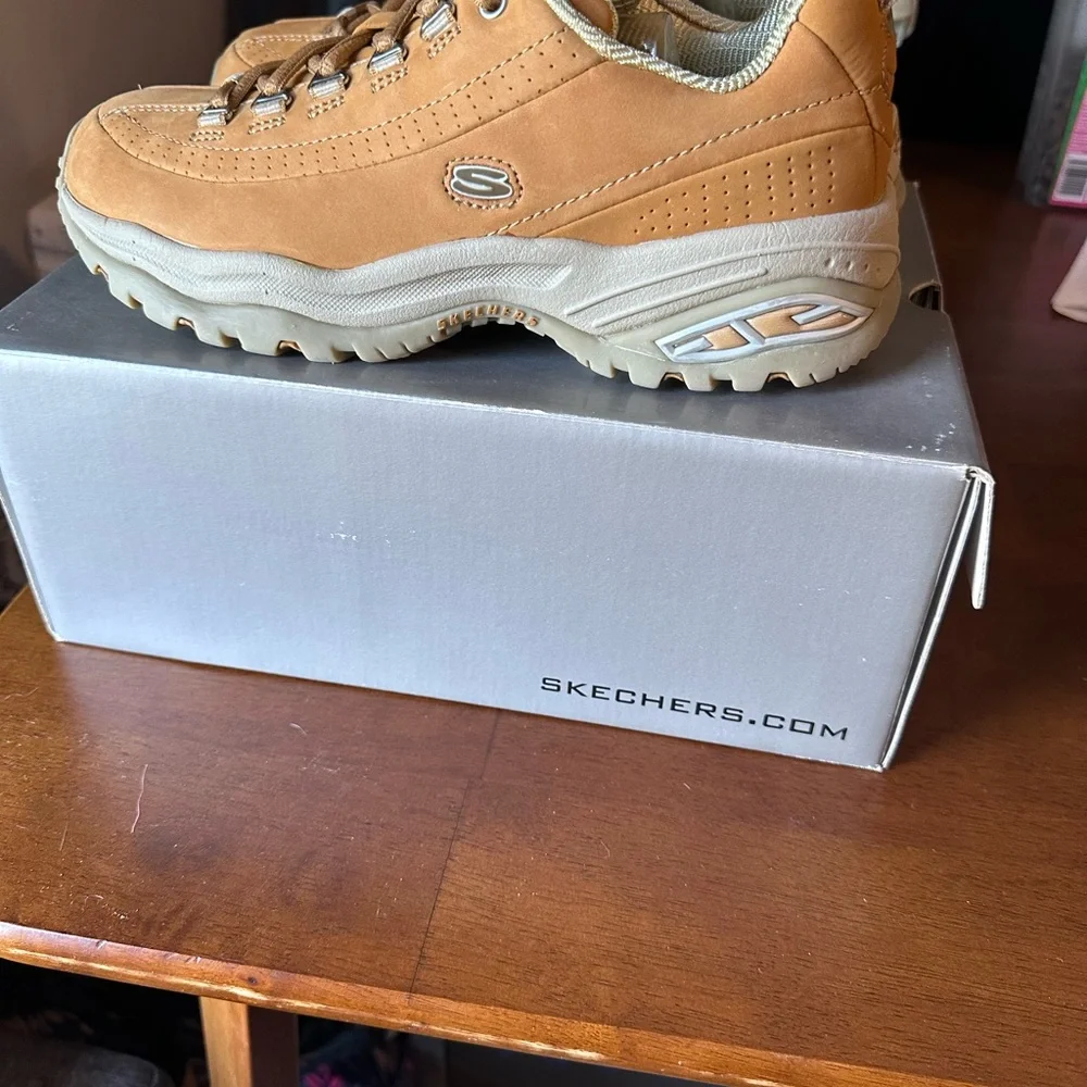 Skechers Sport Women’s Wheat Casual Sneaker - Picture 3 of 4